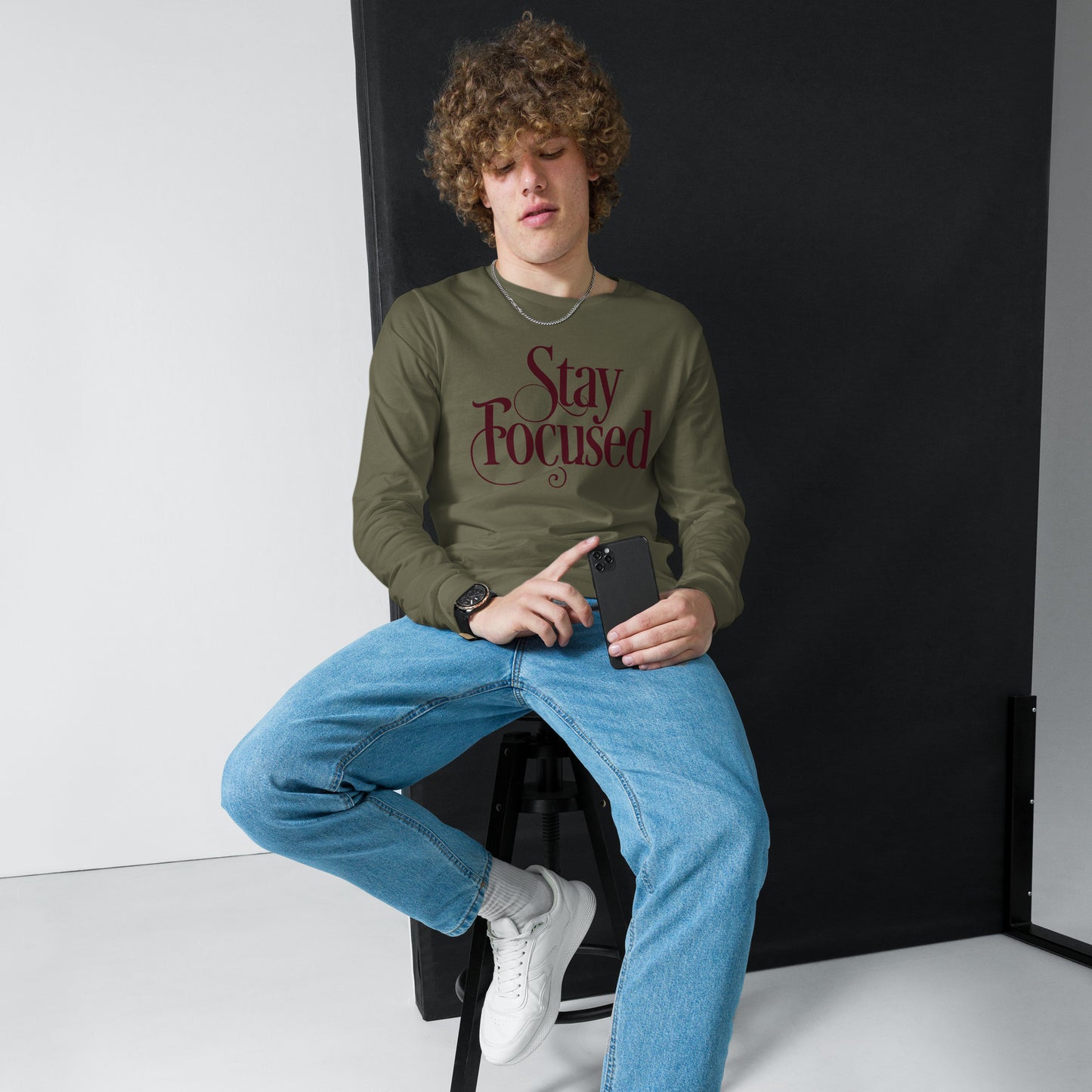 STAY FOCUSED Unisex Long Sleeve Tee